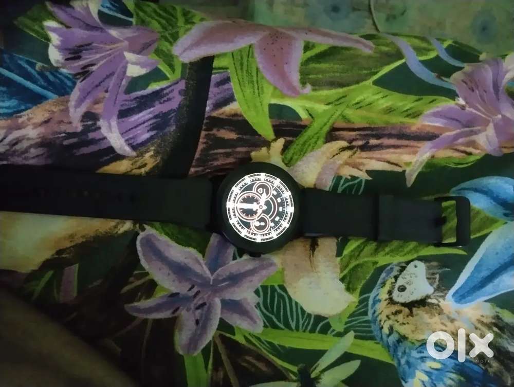 Noisefit Arc Smartwatch