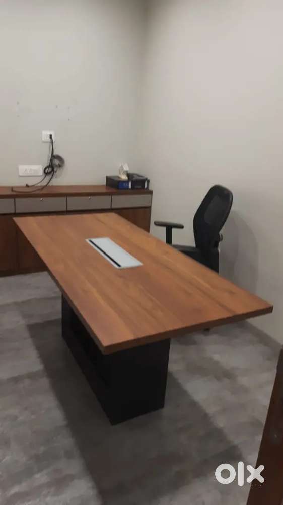 Fully furnished office available for rent in vashi.