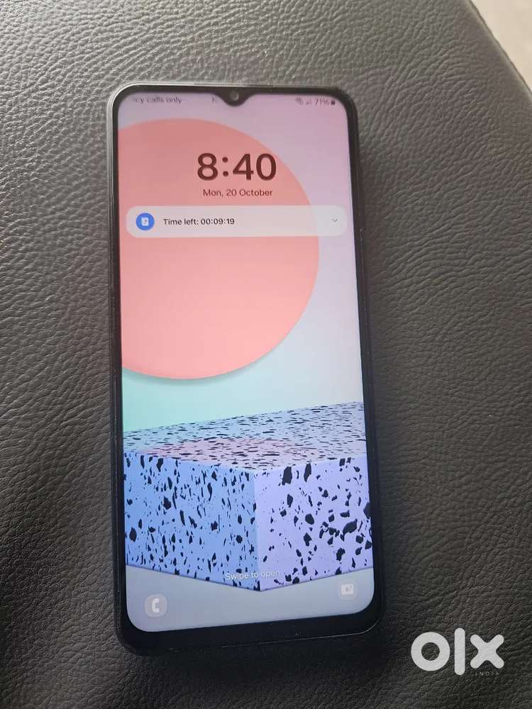 Samsung M33 5G 8GB RAM 128 GB storage