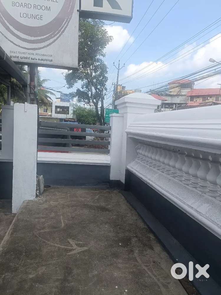 House keeping vacancy for boys and girls, total 4 vacancys