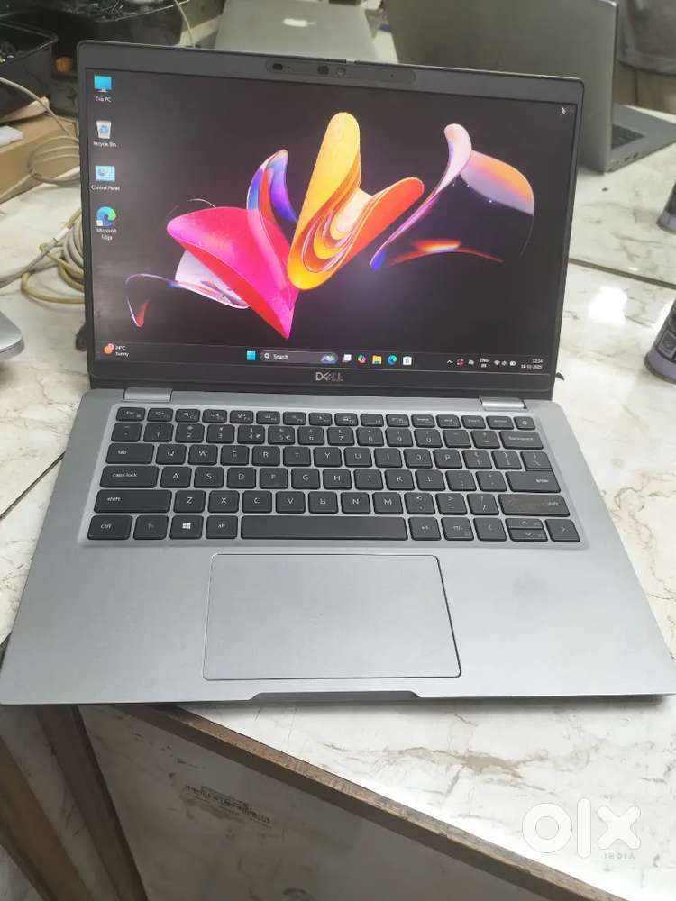 11th Gen i5 Dell, 512 SSD Nvme, 4gb graphics