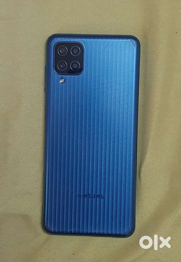 Samsung f12