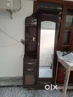 Dressing table