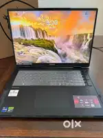 MSI Raider 18 HX A14VIG RTX 4090 Laptop 4K 120hz MiniLED