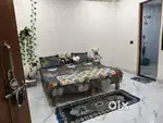 Required Female room partner
