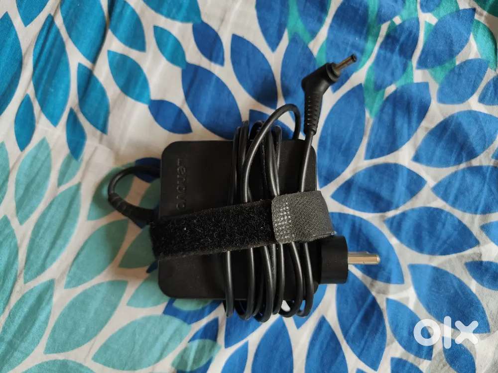 Charger Lenovo