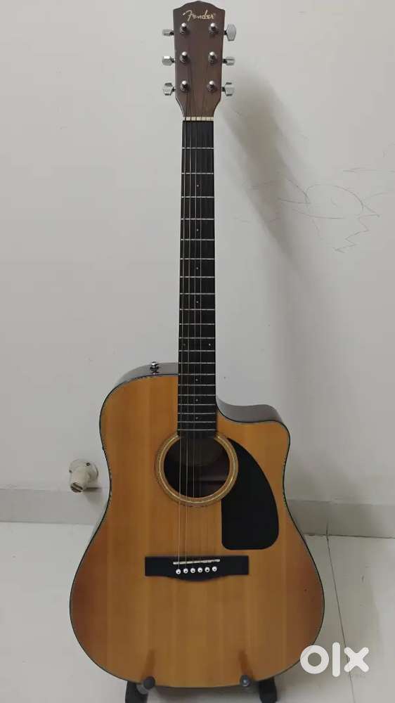 For Sale: Fender CD-60CE Semi-Acoustic Guitar