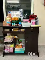 Computer table