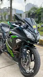 Kawaski Ninja 300 (TS Passing)