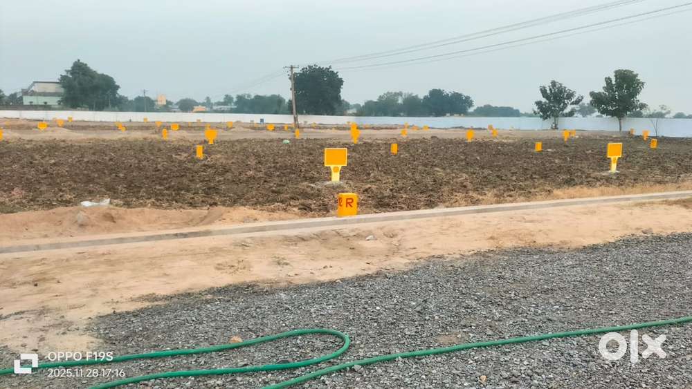 A peaceful river front project suits for house and farmhouses