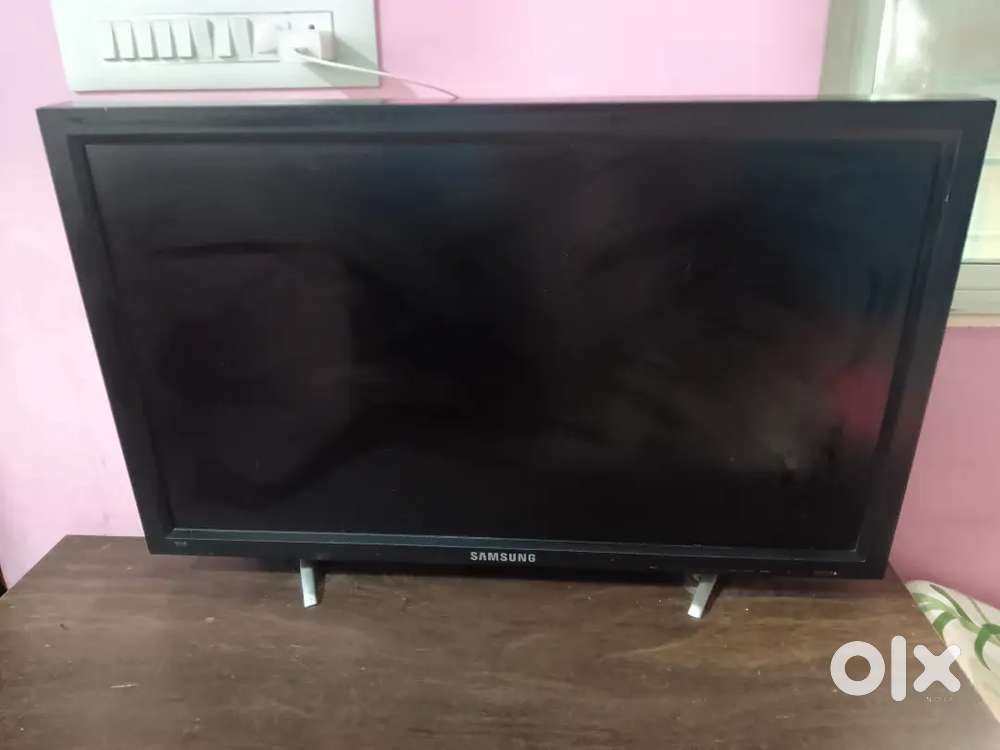 Tv is in good condition without box tv available also with cabinet