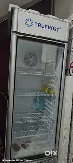 Trufrost 650 lit fridge for commercial use.