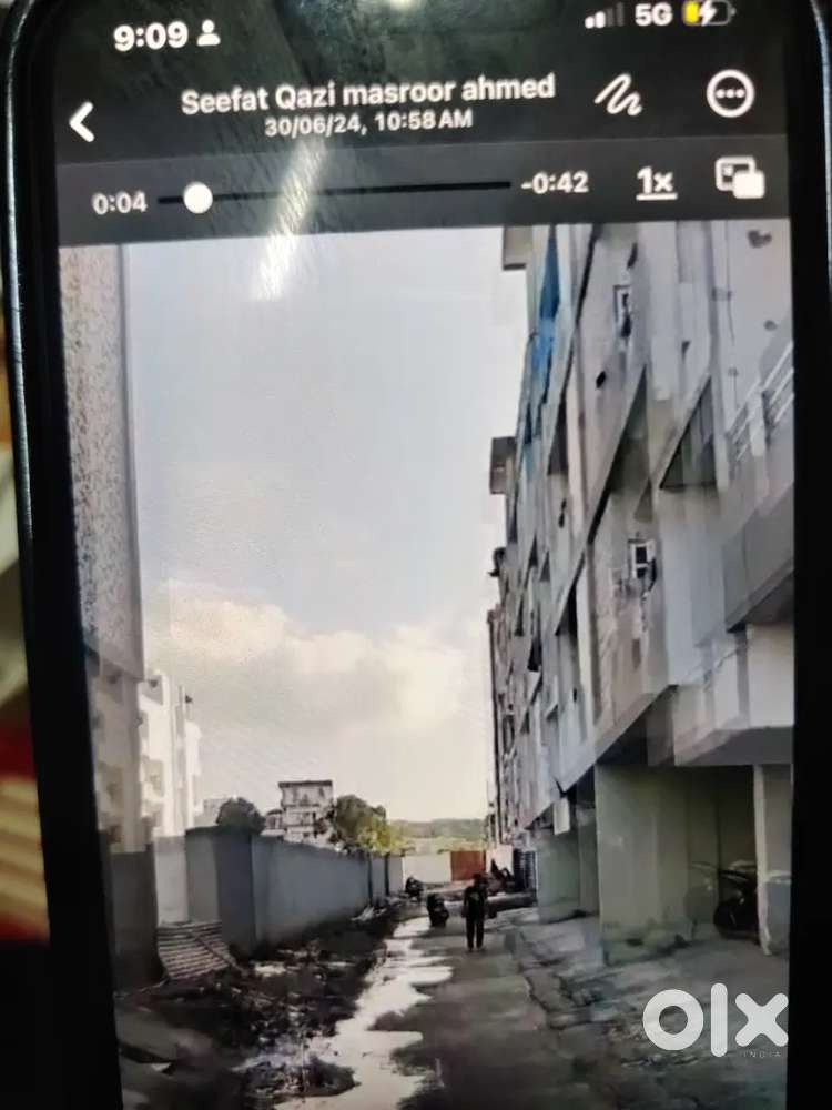 bell road plot for sale 350 gaj front bht jada h gehrai kam