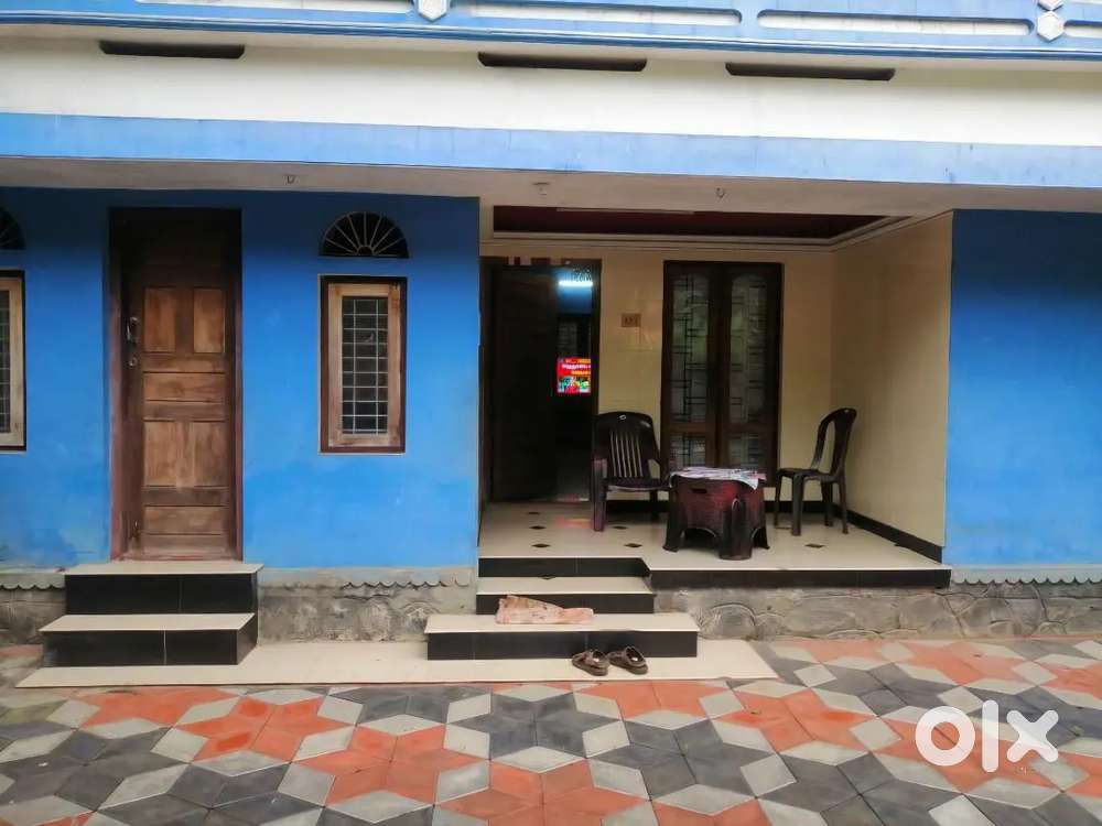3 Bed Semi Furnished House