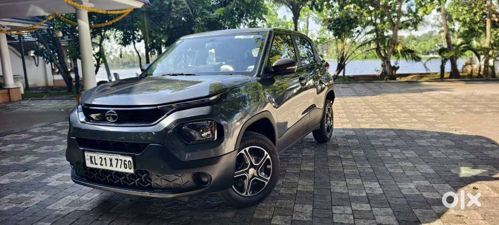 Tata Punch Pure, 2022, Petrol