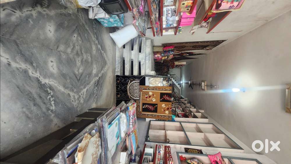 2000 sq ft shop/office space near hero bakery chownk