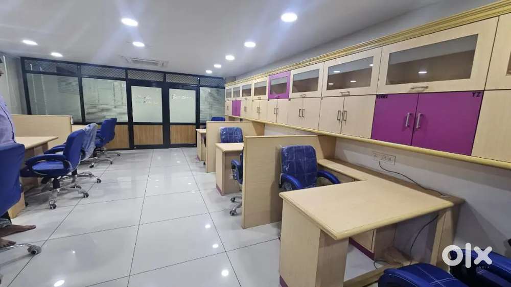 Main Roadface 920sqft furnish office for rent at vasna bhayli road