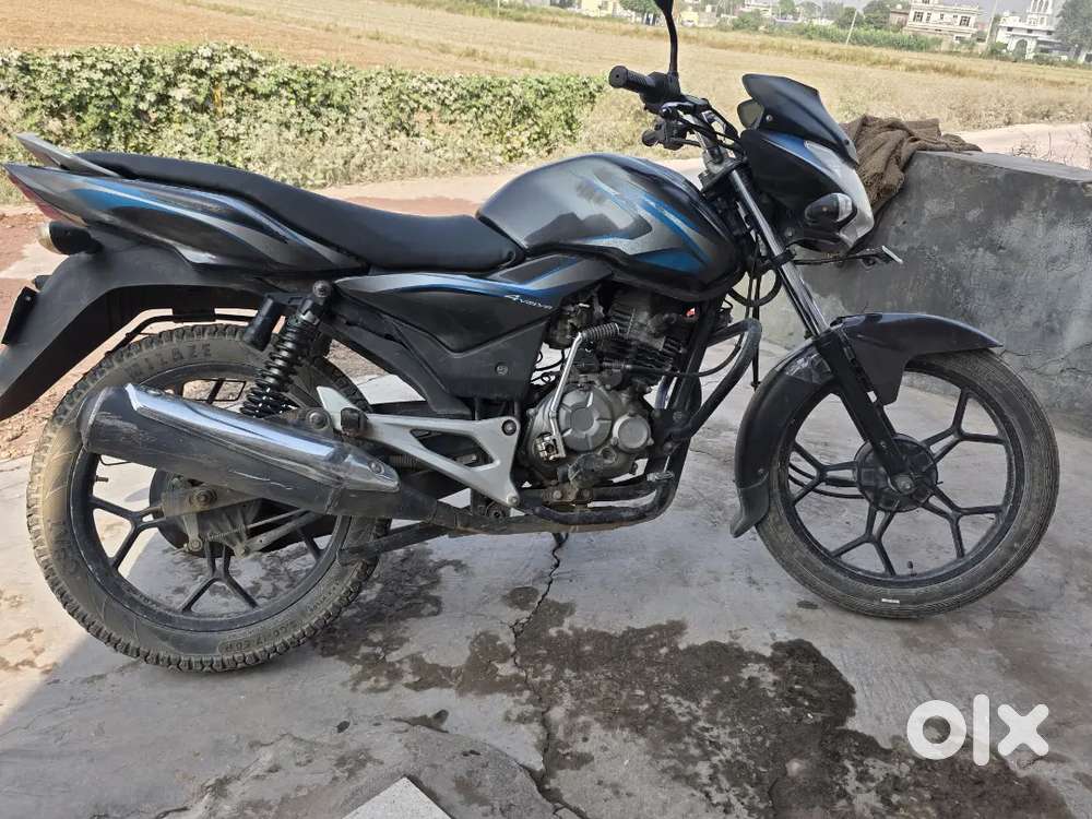 2015 model neet and clean bike first owner