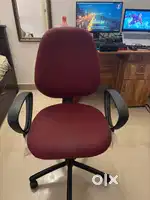 Rolling chair