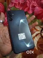 Sumsung f15 full brand new condition 12 months warrenty available
