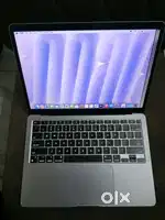 Apple Macbook Air 13inch M1 Air  8gb 256ssd