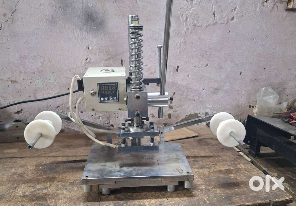 Hot foil printing machine - 3 month old