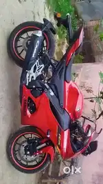 R15 V4 Cherry RED,, 2month vehicle