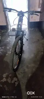 Leader beast cycle with disc brakes only 1 years