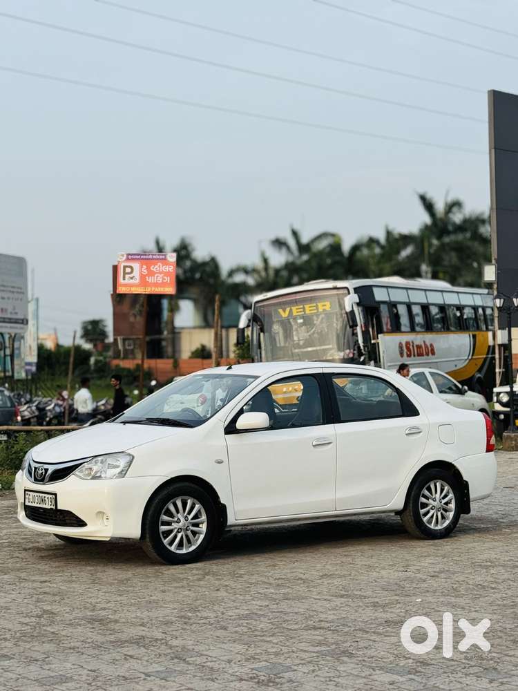 Toyota Etios 2010-2012 VX, 2011, CNG & Hybrids