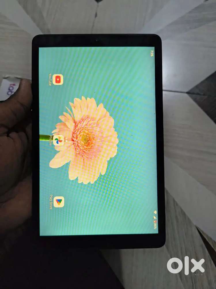 Lenovo Tab M8 HD 2/32 LTE with all accessories