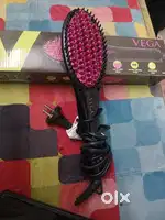 Vega straightening brush