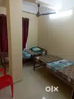 This girls pg offers clean rooms&good facilities including wi fi