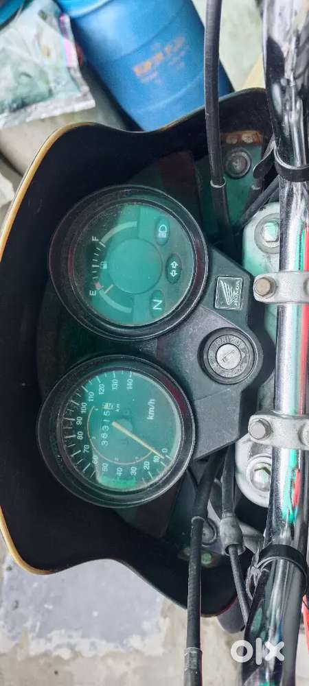 Excellent condition single handed teacher maintenance