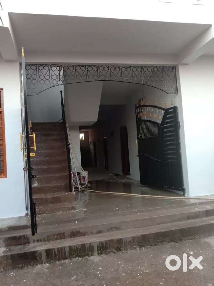 Room ka kiraya 2500 light ka alag10unit