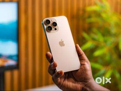 iPhone 16 Pro MAX - Under Apple warranty till 2027