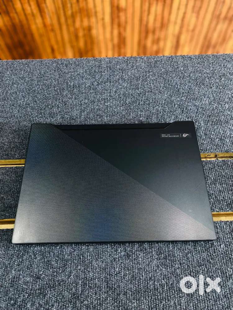 ASUS ROG Zephyrus M15 (2020,i7,10 th gen,16/1TB)