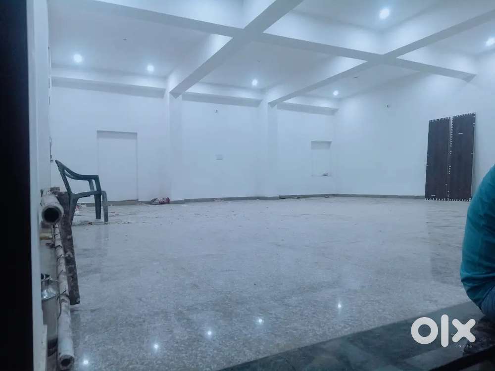 Semi furnished ground floor space available for office near Tonk road