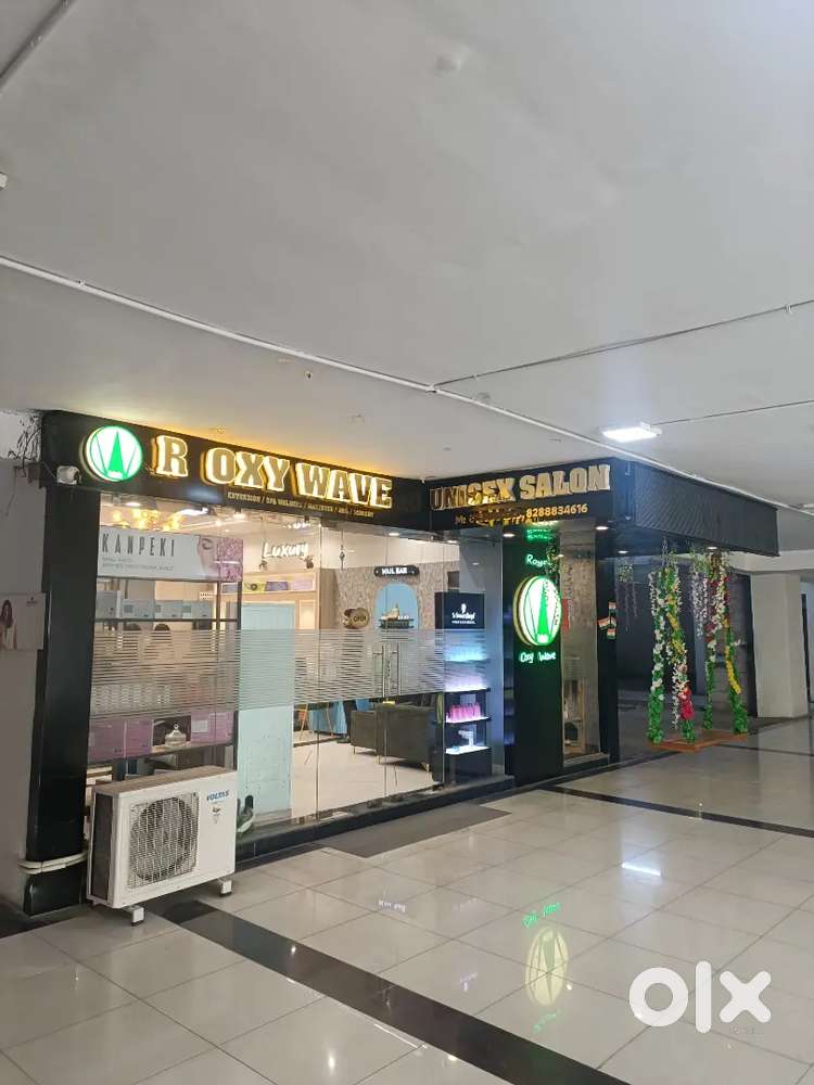 Saloon Male/Female Beautician and Hair Cut.