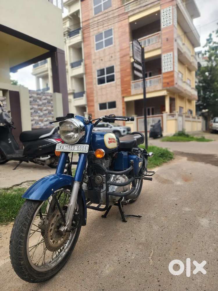 Royal enfiled classic 350 1st owner 2015 model brand new bike