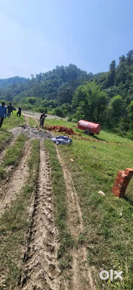 150 gaj plot available at affordable price