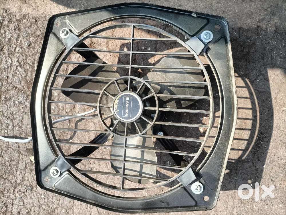 Exhaust fan 1 month Old