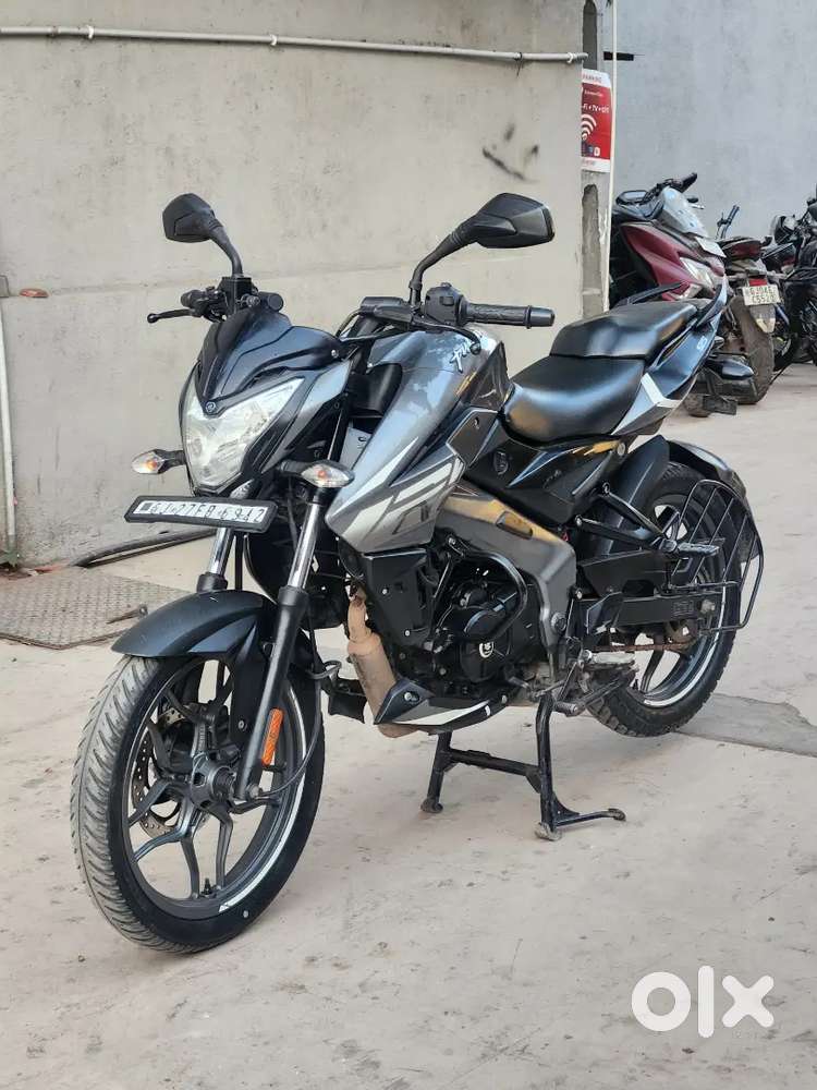 Pulsar NS 125(4999 ડાઉનપેમેનટ ભરીને બાકીની લોન થઈ જશે)