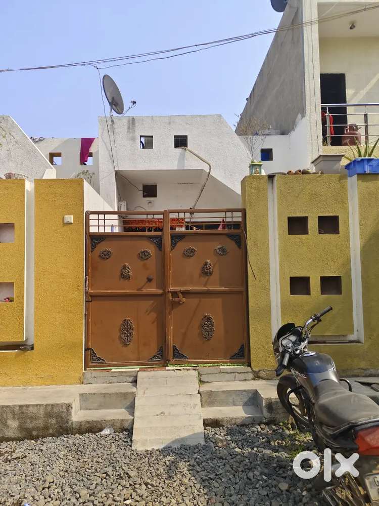 કેશવ પાર્ક માં મકાન વેચવાનું છે