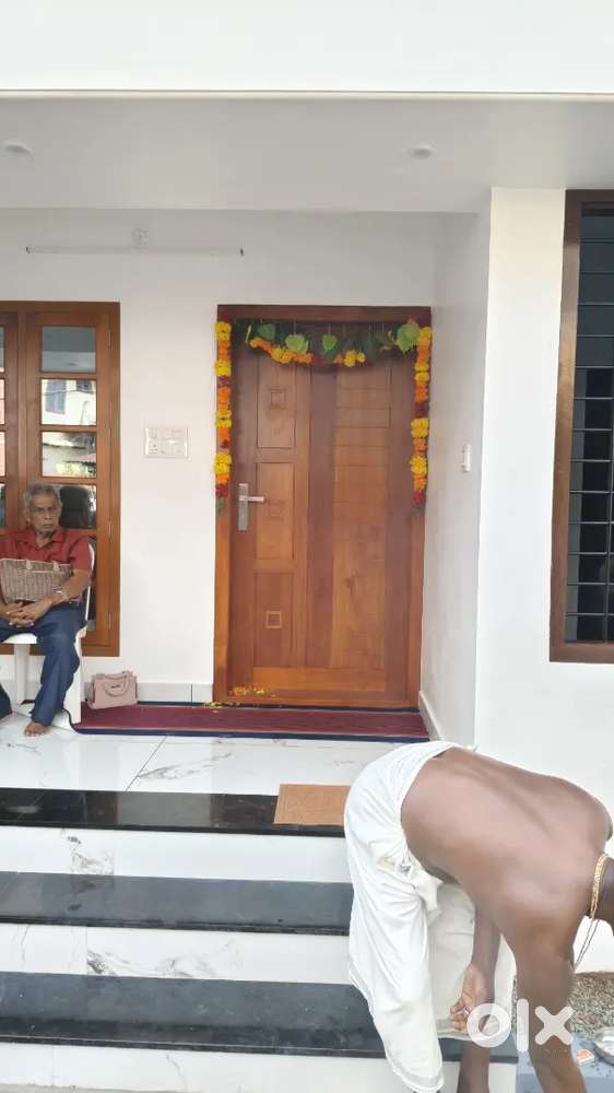 Brand new villa for rent 1st floor 15000 Rs&ground floor rent 16,000