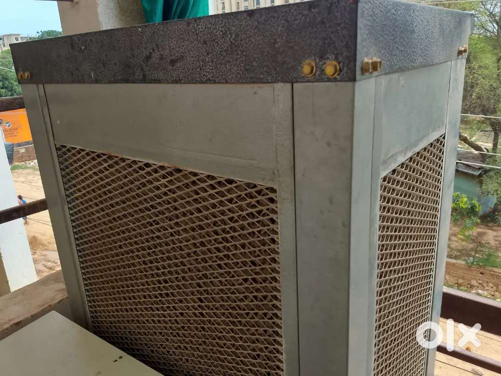 Cooler in excellent condition (4500 rs)