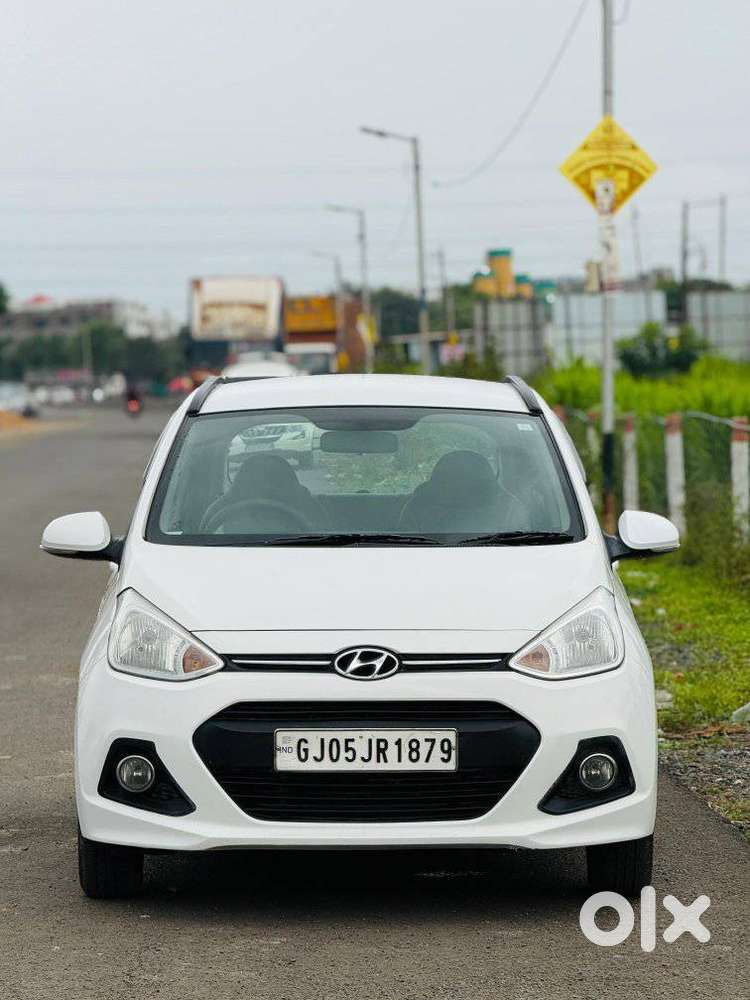 Hyundai Grand i10 1.2 Kappa Sportz Option, 2016, CNG & Hybrids