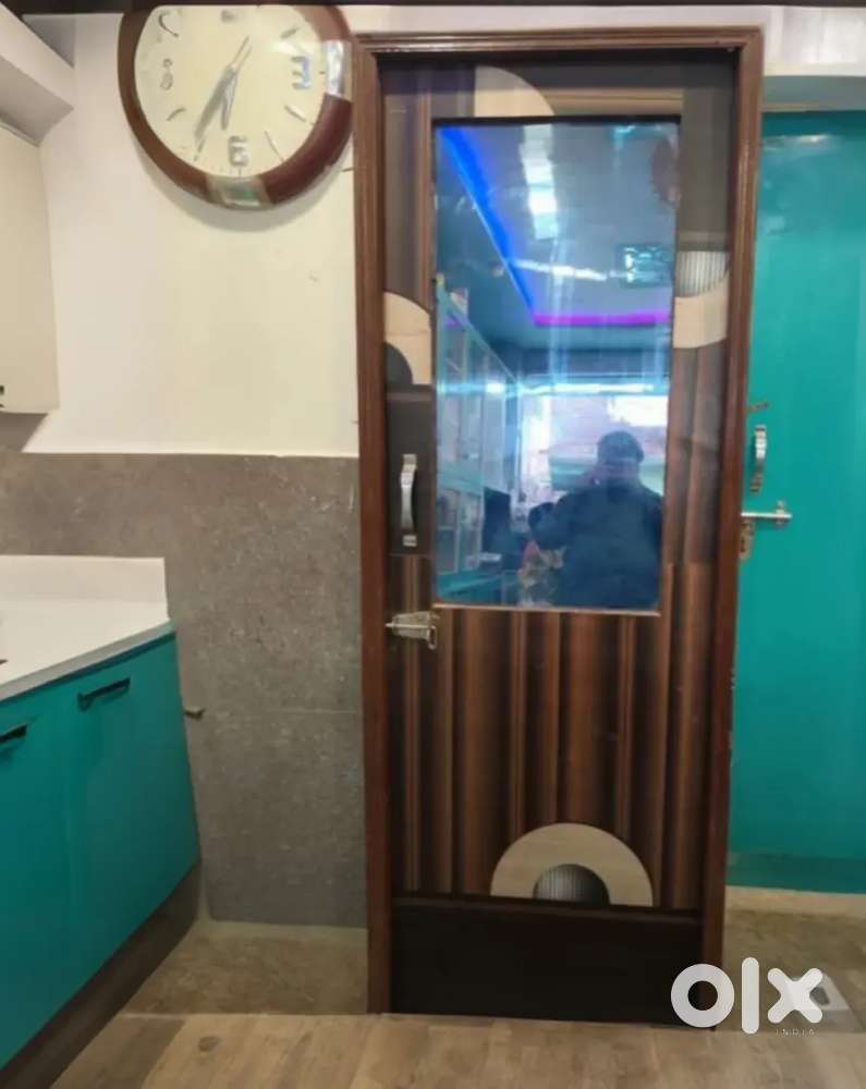 Kitchen door office door use new conditions size 27inch height 75inch