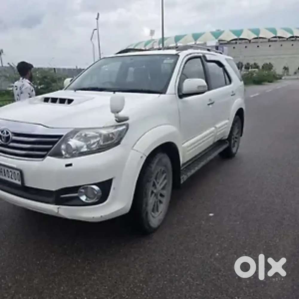 Toyota Fortuner Legender 2013