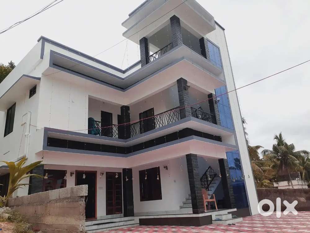 PG -executive rooms available for gents near phase 1