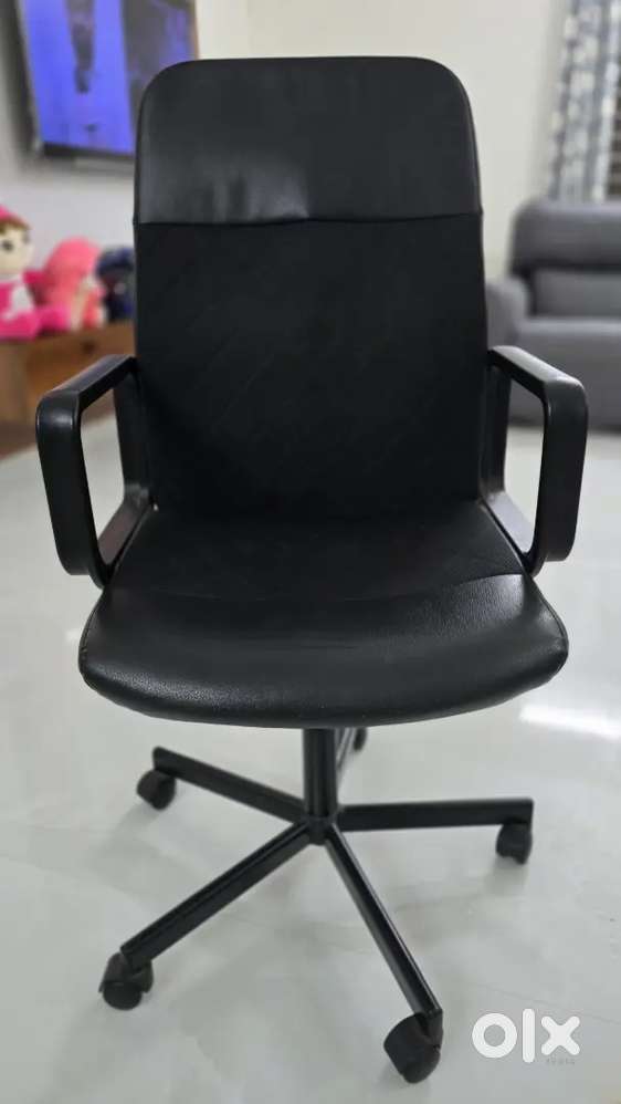 Computer Chairs & Bar Chairs